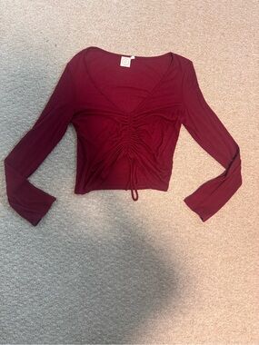 NWOT Women’s Live in the Moment Top